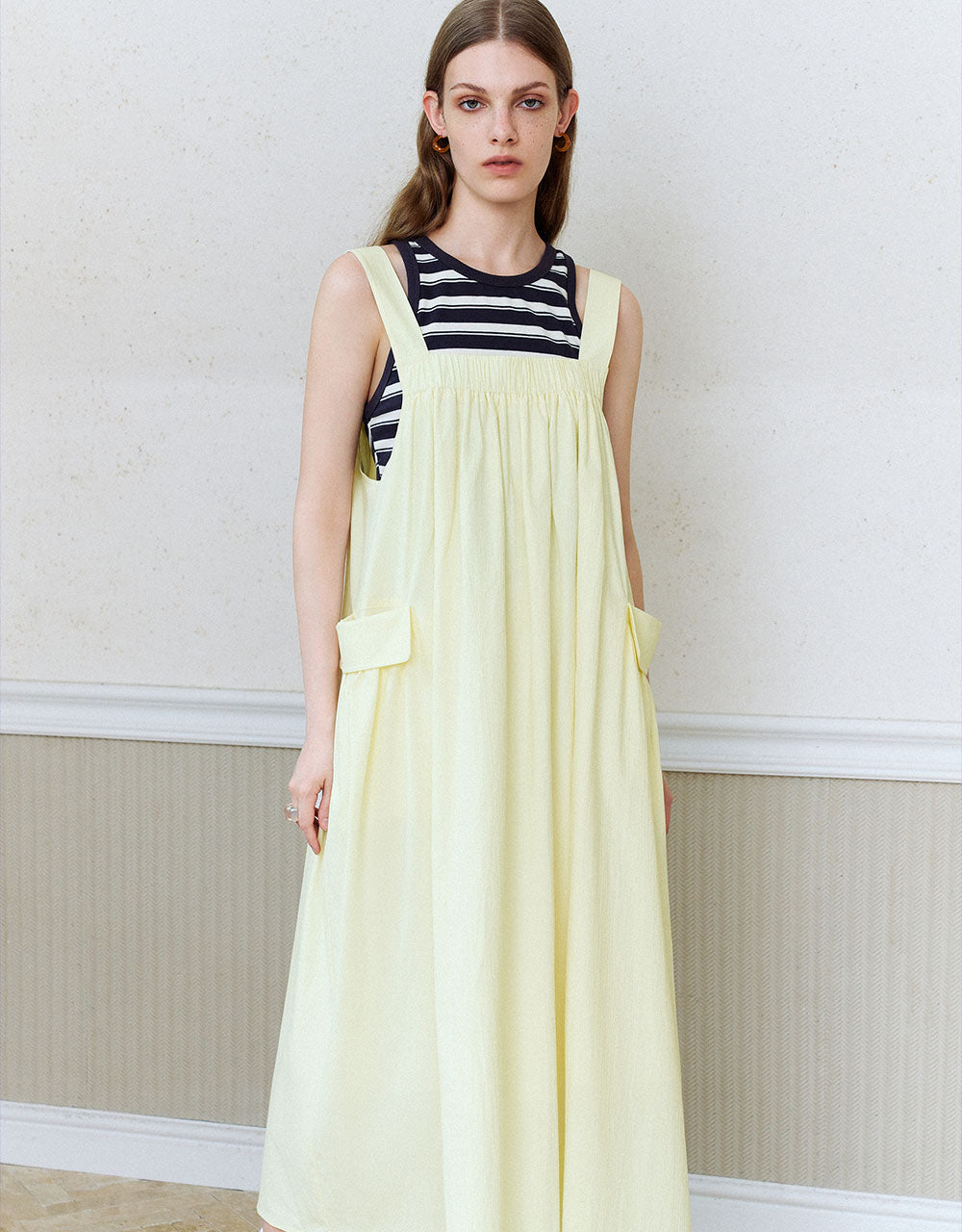 Sleeveless Square-cut Collar A-Line Dress