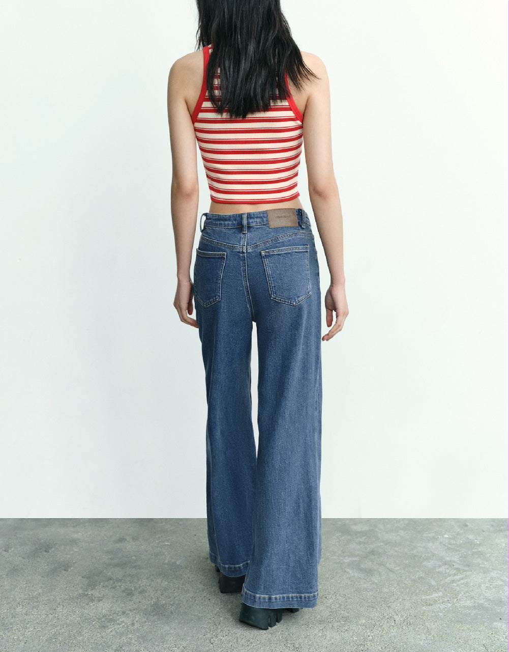 Thin Wide-Leg Jeans