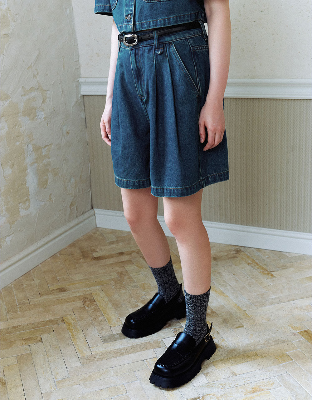 Loose Denim Shorts