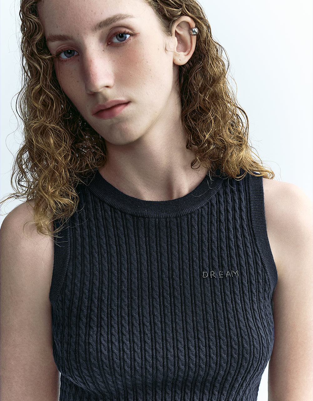 Crew Neck Skinny Knitted Tank Top