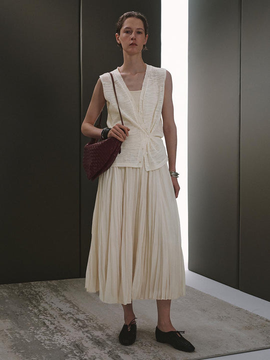 Knit V-Neck Sleeveless Classic Cotton Cardigan