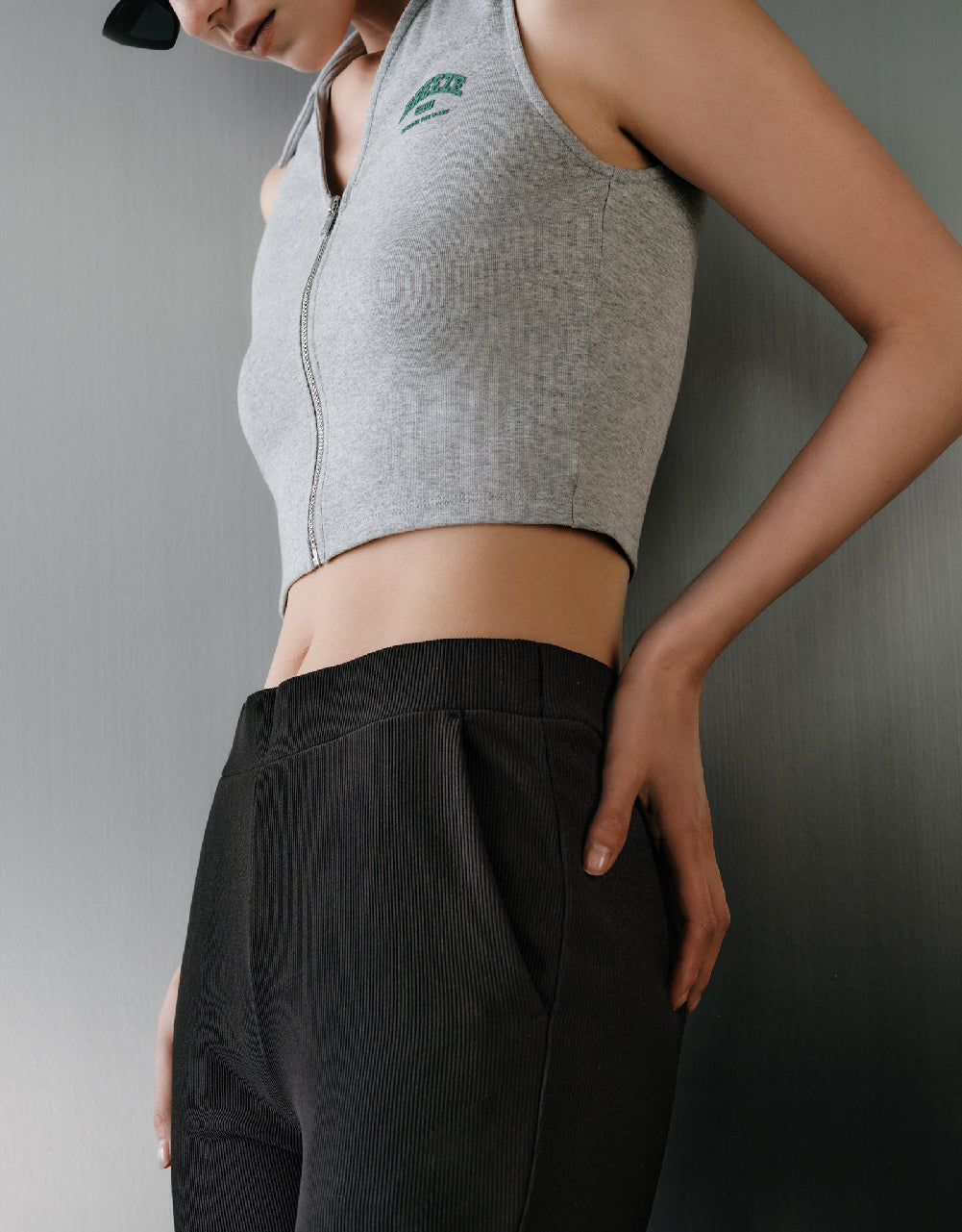 Zipper Front Knitted Vest