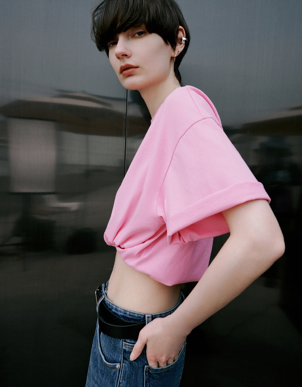 Drop Shoulder Sleeve T-Shirt With Necklace