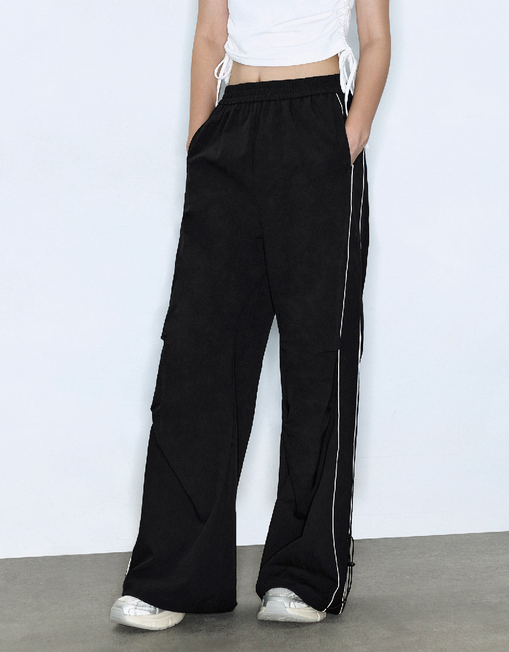 Elastic Waist Wide-Leg Pants