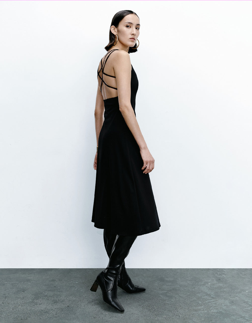 Mustard tweed sleeveless straight dress - Woman | Roberto Verino