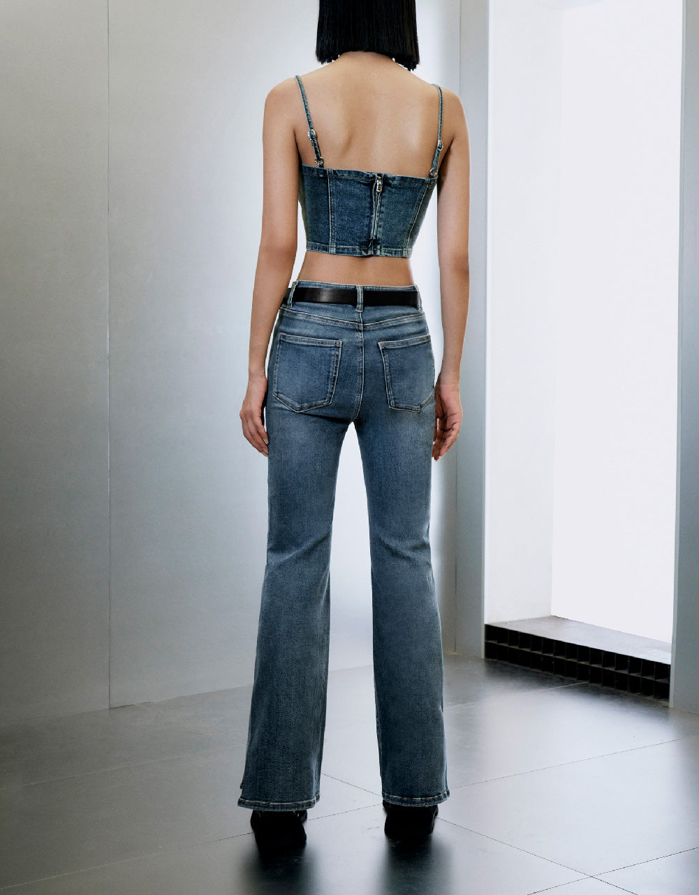 Split Hem Flare Jeans With Belt