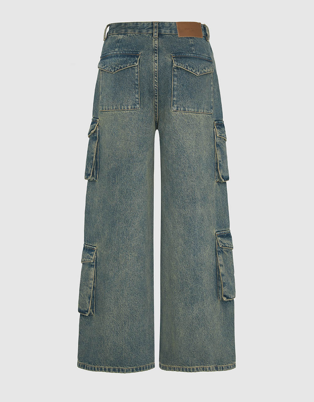 Multi-Pocket Wide-Leg Jeans