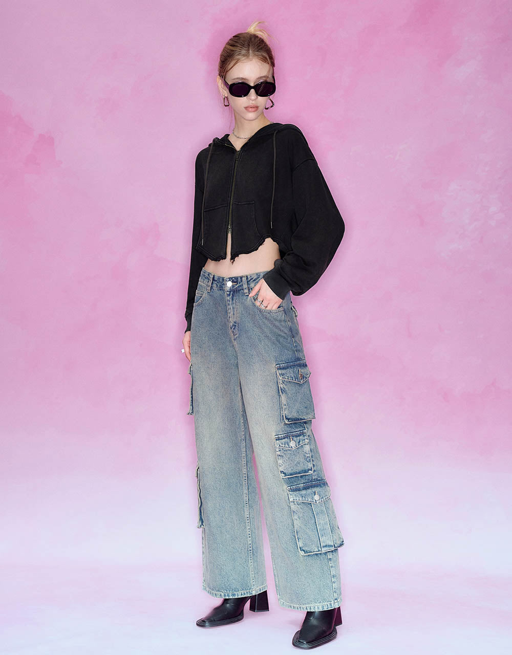 Multi-Pocket Wide-Leg Jeans