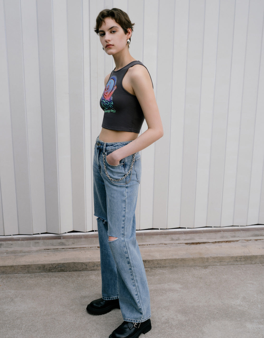 Ripped Jeans With Chain