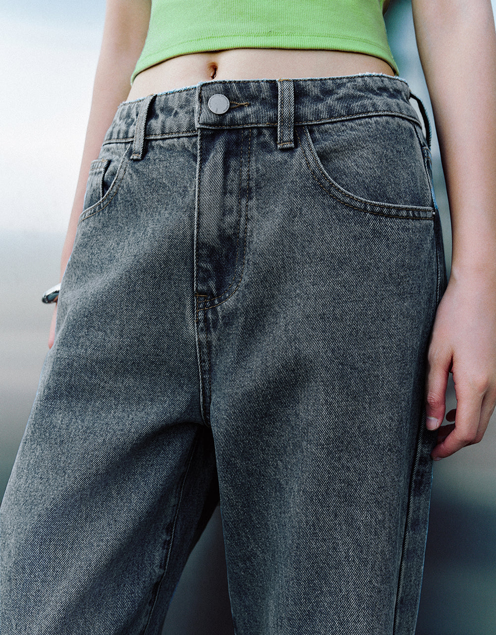 Wide-Leg Jeans