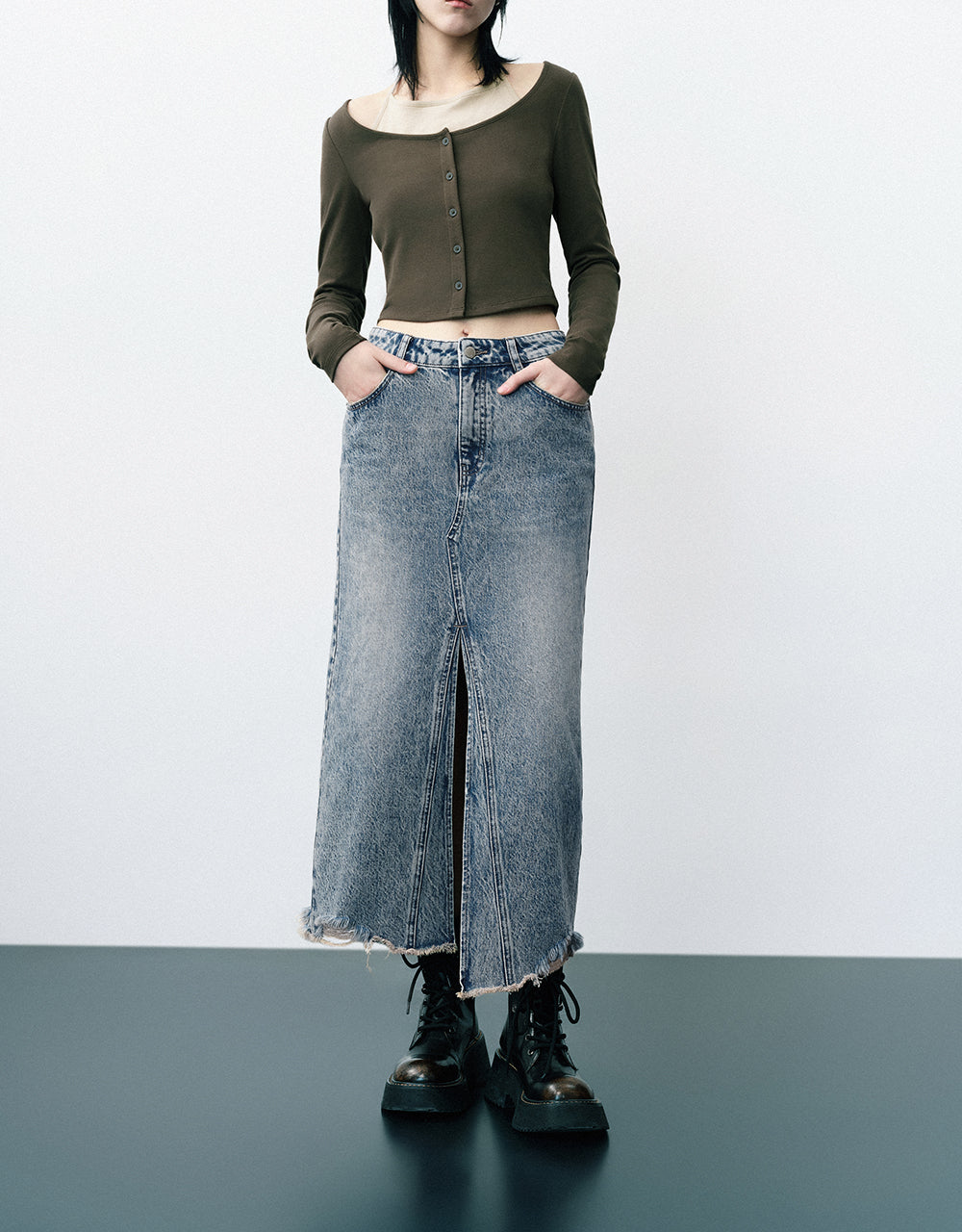 Raw Hem Split A-Line Denim Skirt