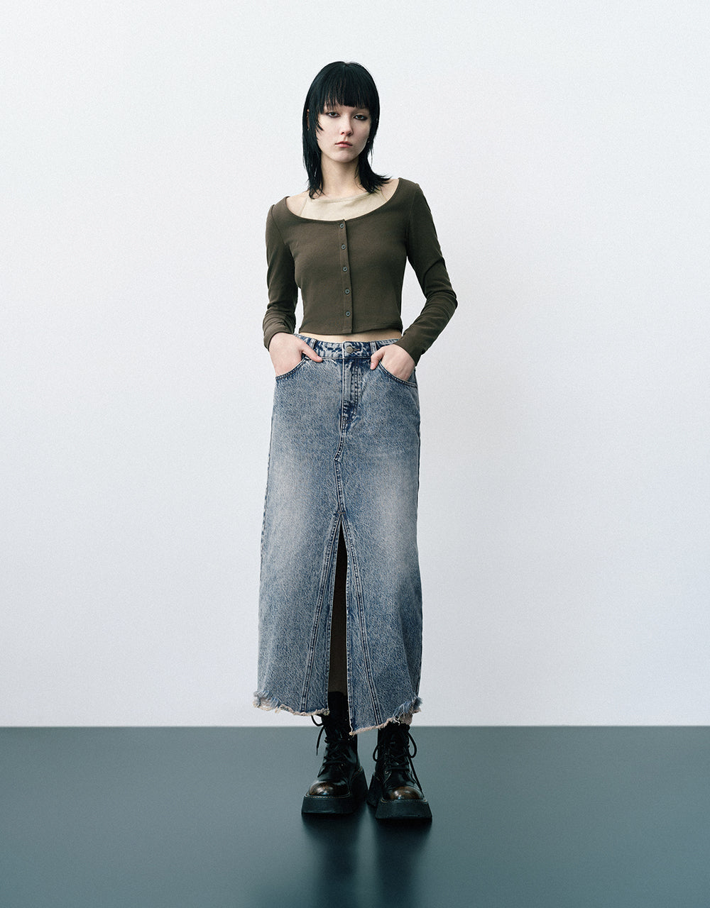Raw Hem Split A-Line Denim Skirt