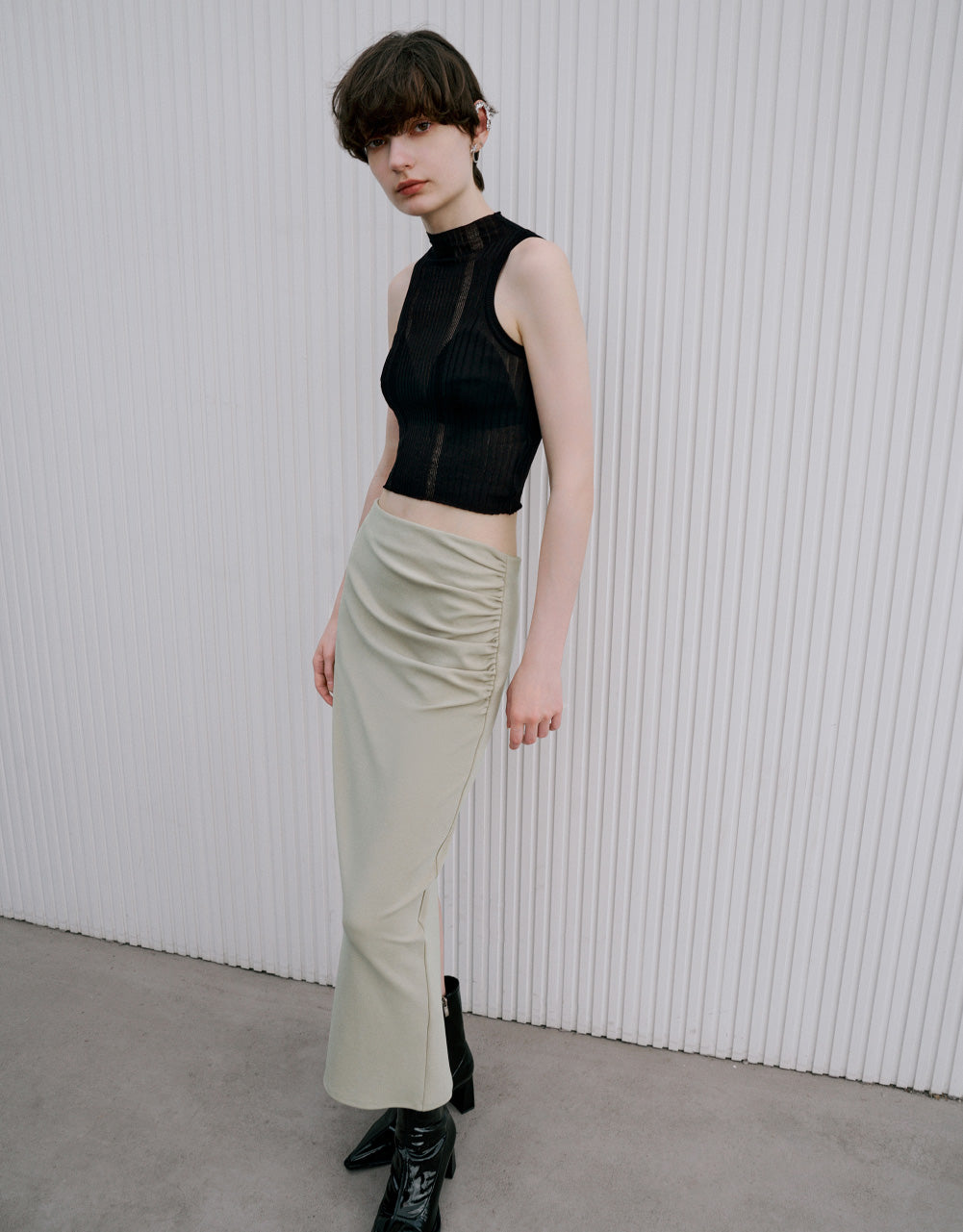 Sleeveless Stand Collar Knitted Top