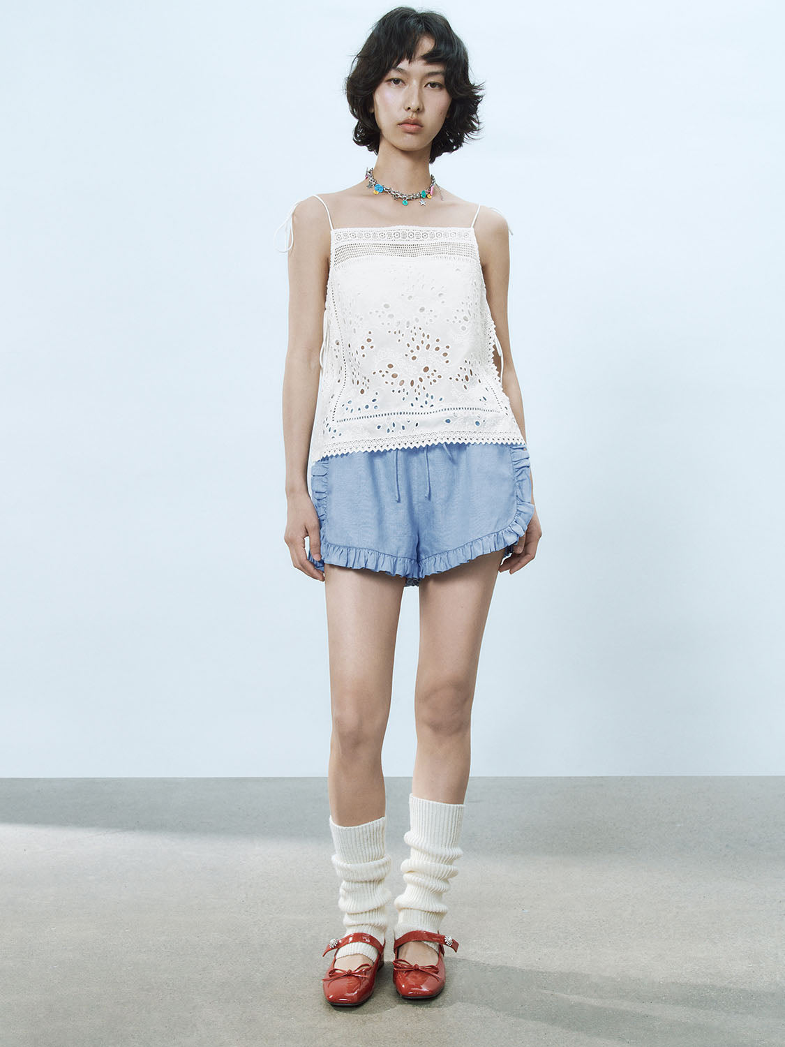 Ruffle Hem Loose Shorts