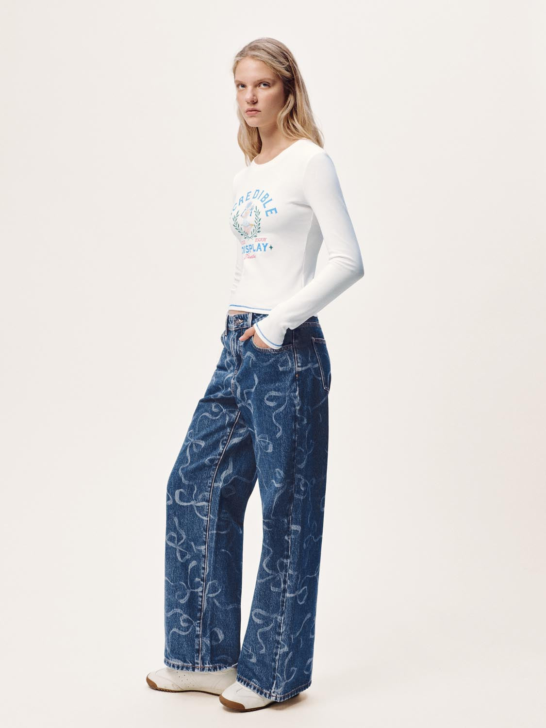 Bow Printed Wide Leg Jeans