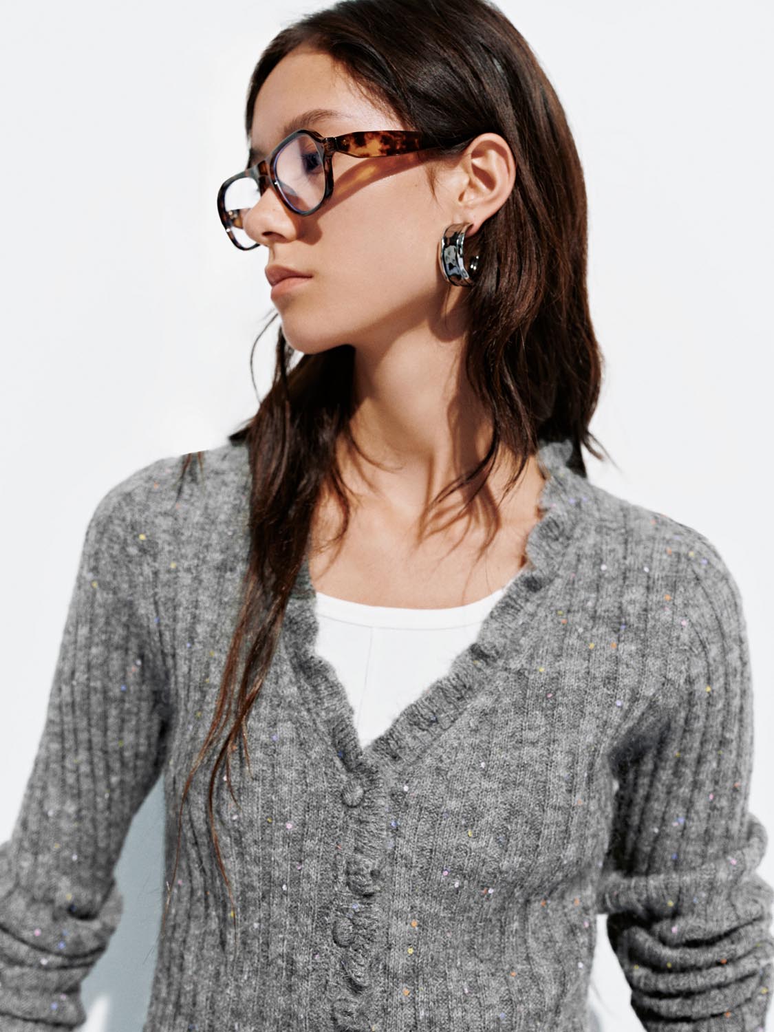 Ruffle Hem V-Neck Knitted Cardigans