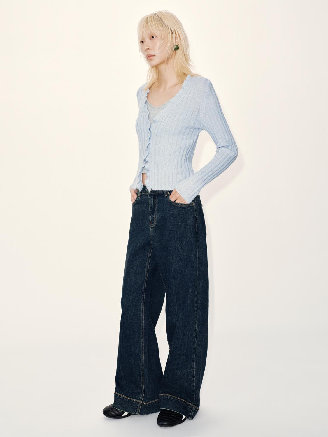 Ruffle Hem V-Neck Knitted Cardigans