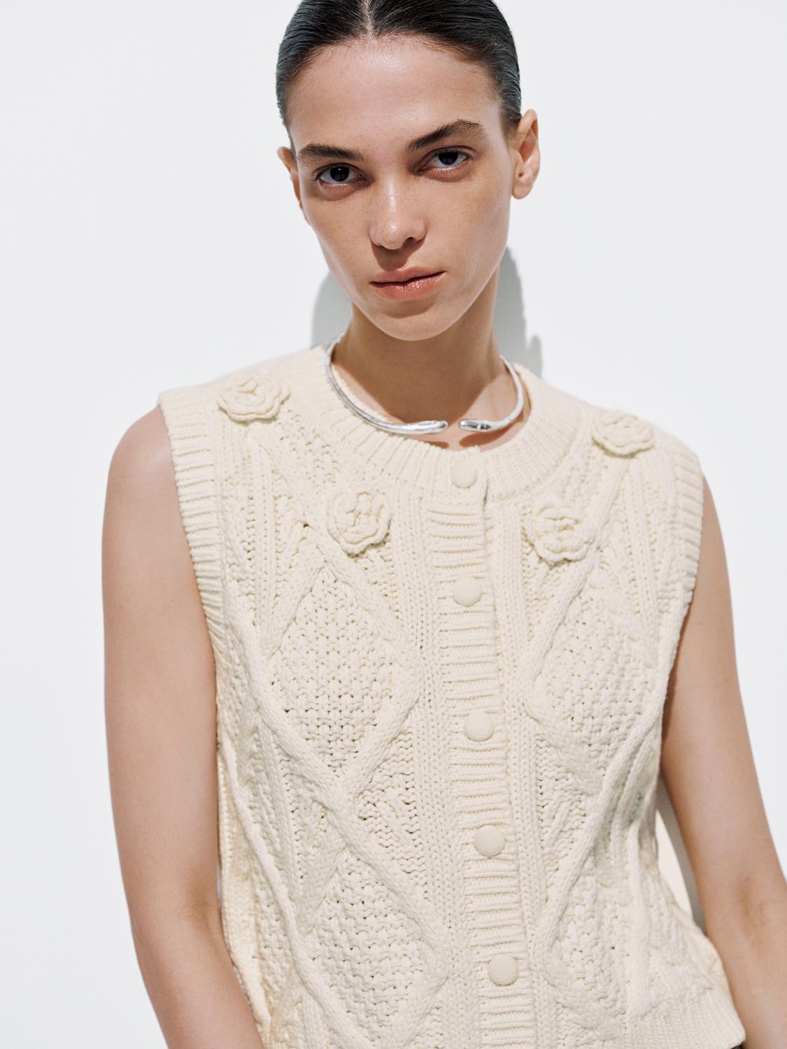 Cap Sleeve Cable Knitted Cardigan