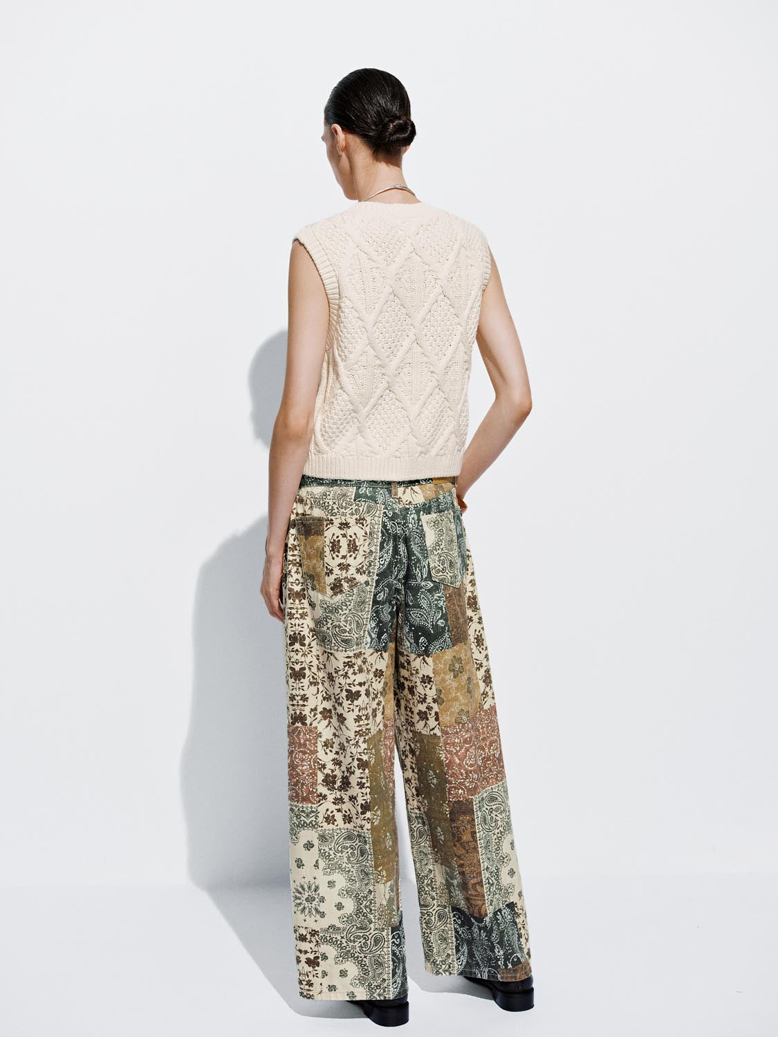 Cap Sleeve Cable Knitted Cardigan