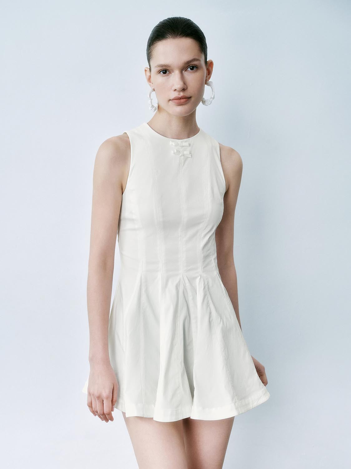 Flared Pleated Sleeveless Dresses