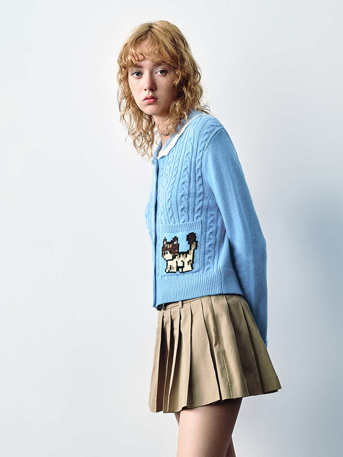 Eyelet Collar Knitted Cardigan