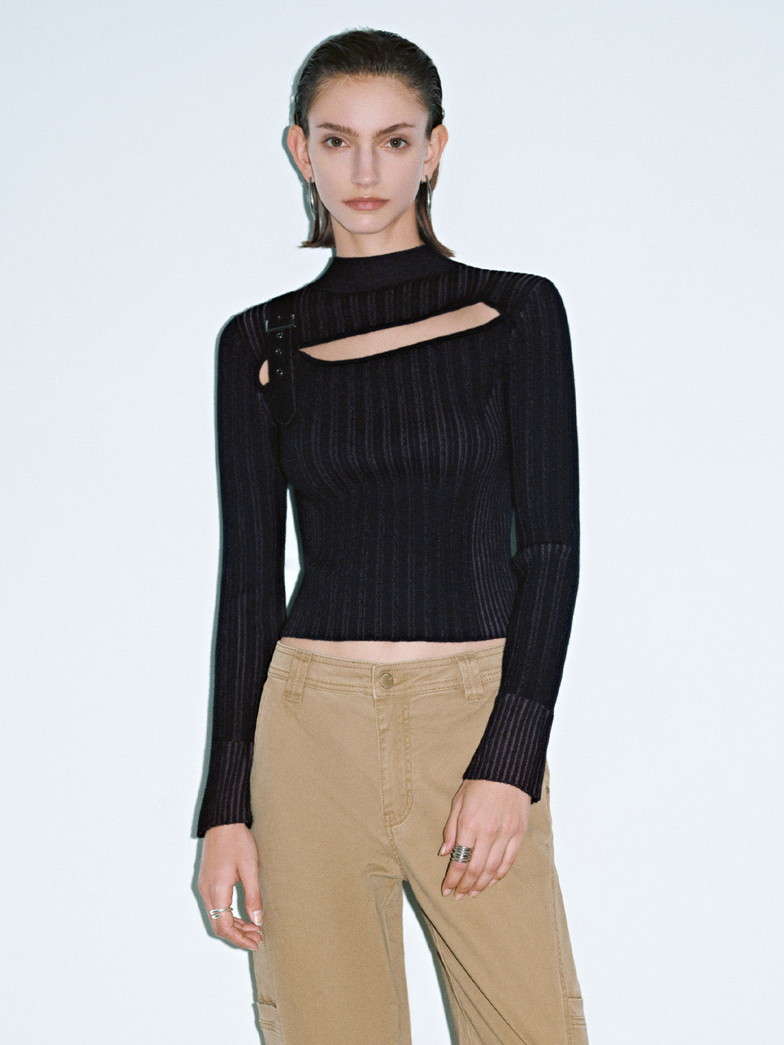 Cut Out Front Skinny Knitted T-Shirts