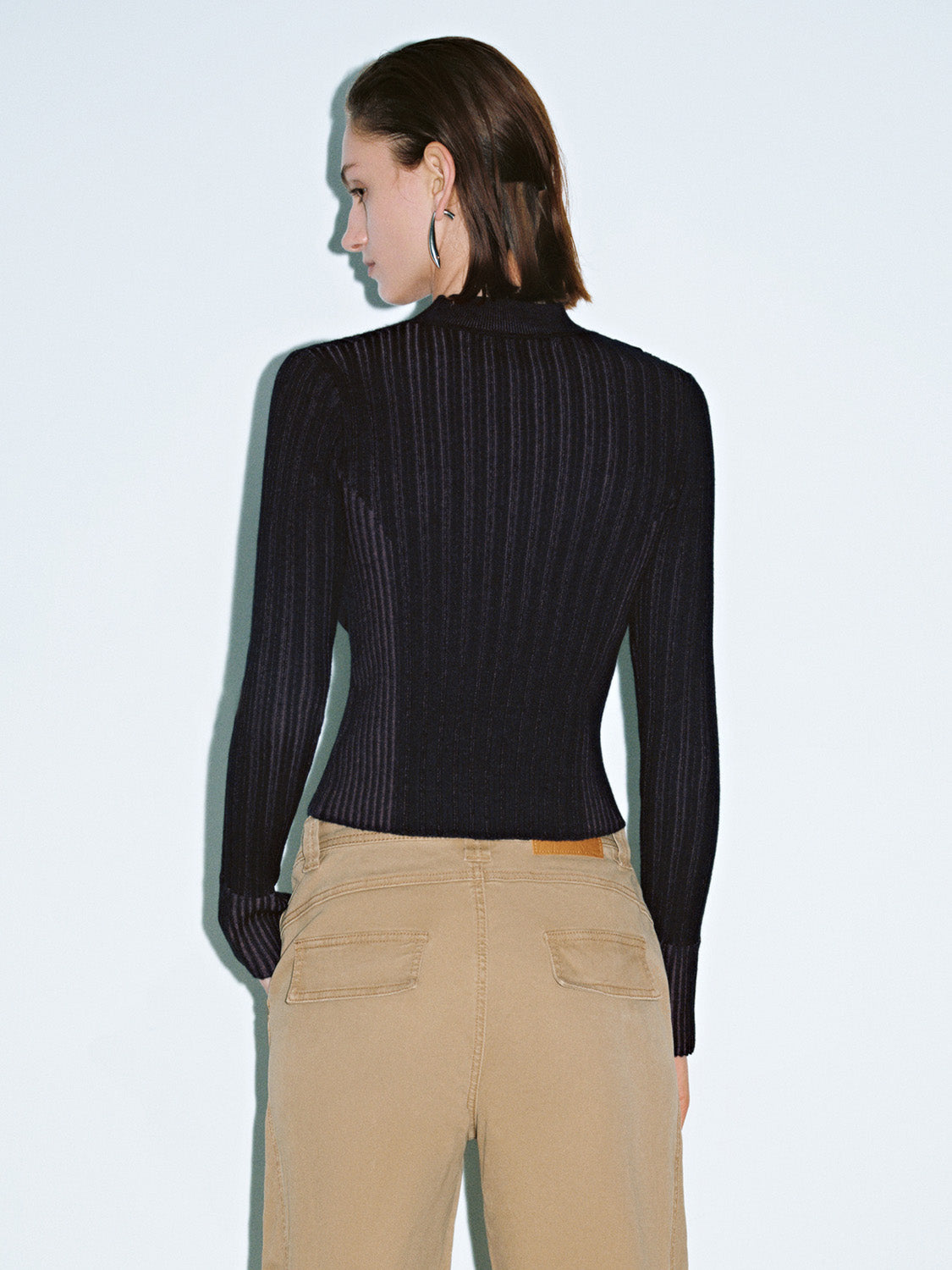 Cut Out Front Skinny Knitted T-Shirts