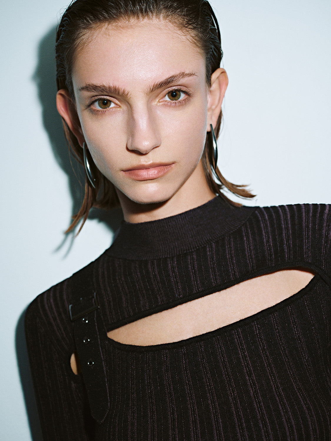 Cut Out Front Skinny Knitted T-Shirts