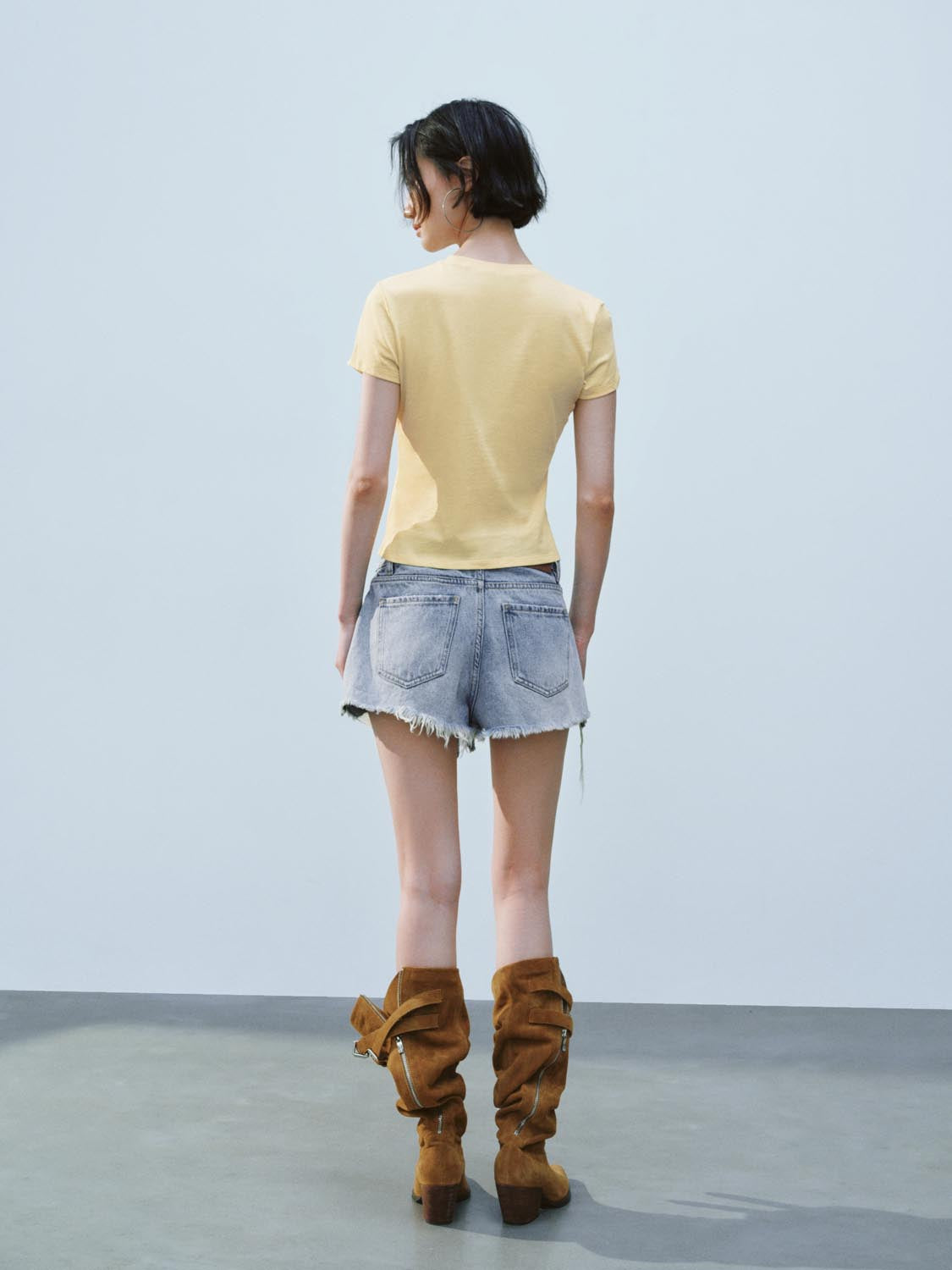 Cropped Short Sleeve T-Shirts