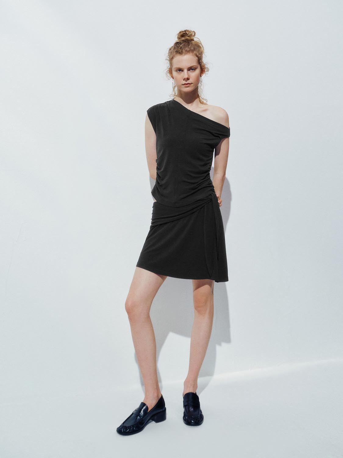 One Shoulder T-Shirts
