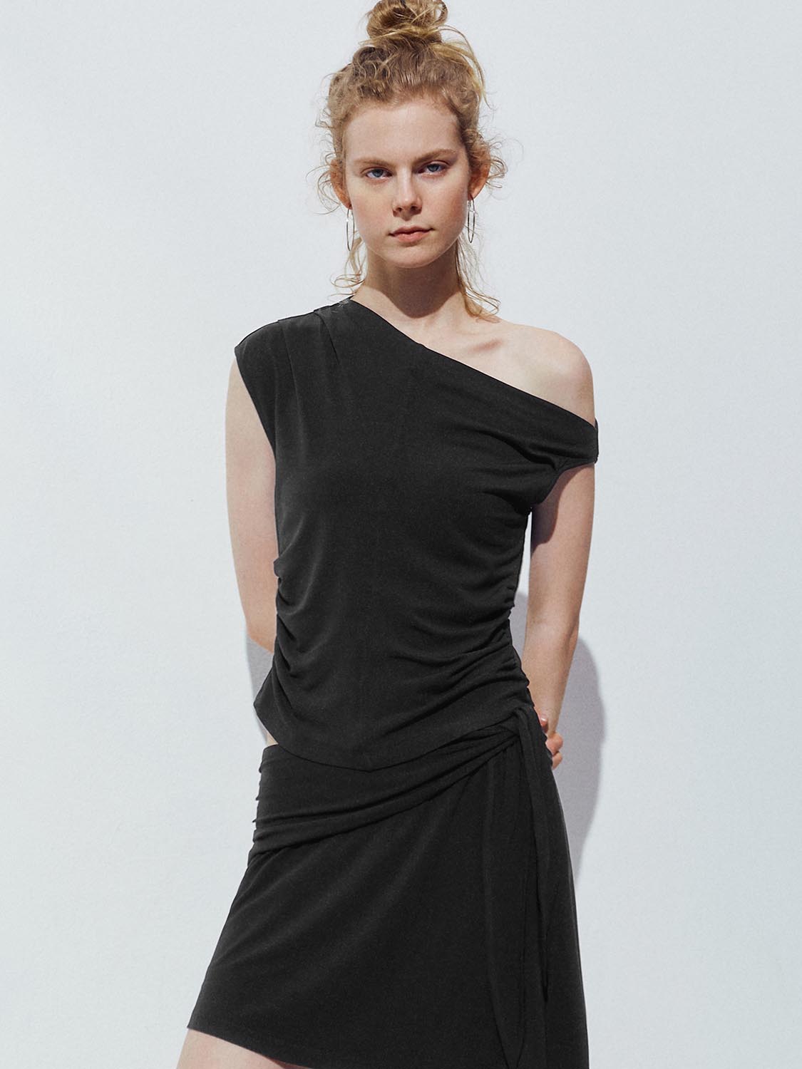 One Shoulder T-Shirts