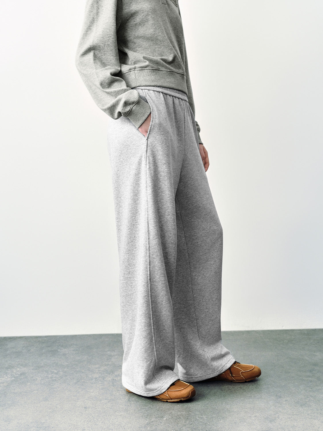 Elastic Waist Wide-Leg Pants