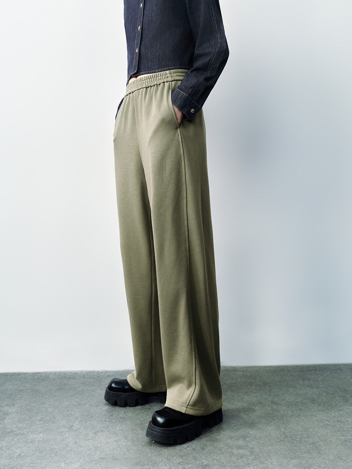 Elastic Waist Wide-Leg Pants