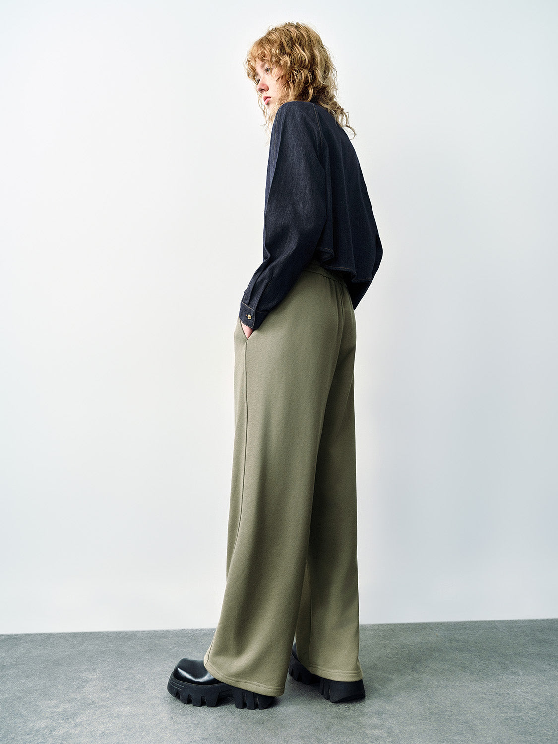 Elastic Waist Wide-Leg Pants