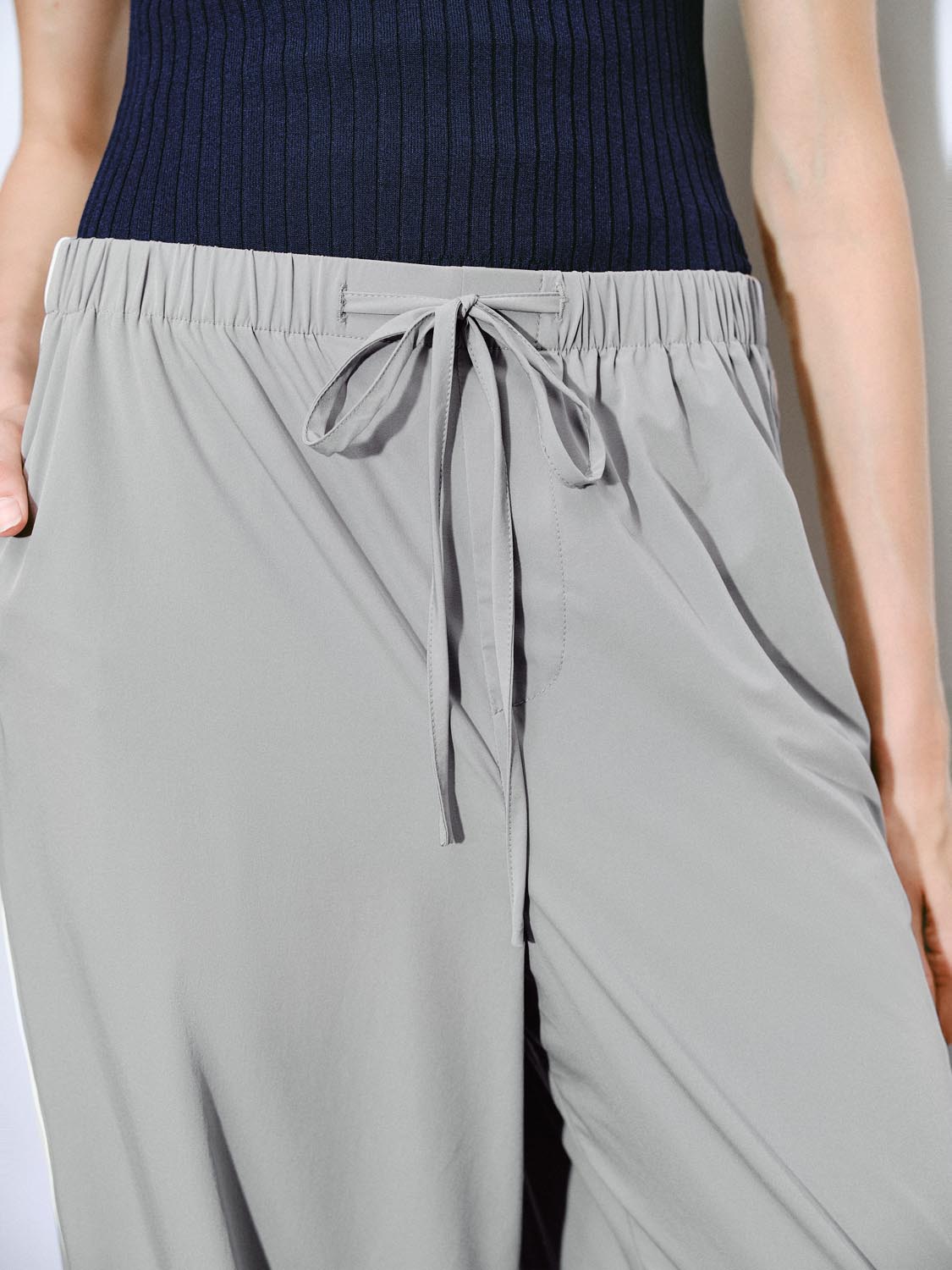 Drawstring Wide-Leg Pants