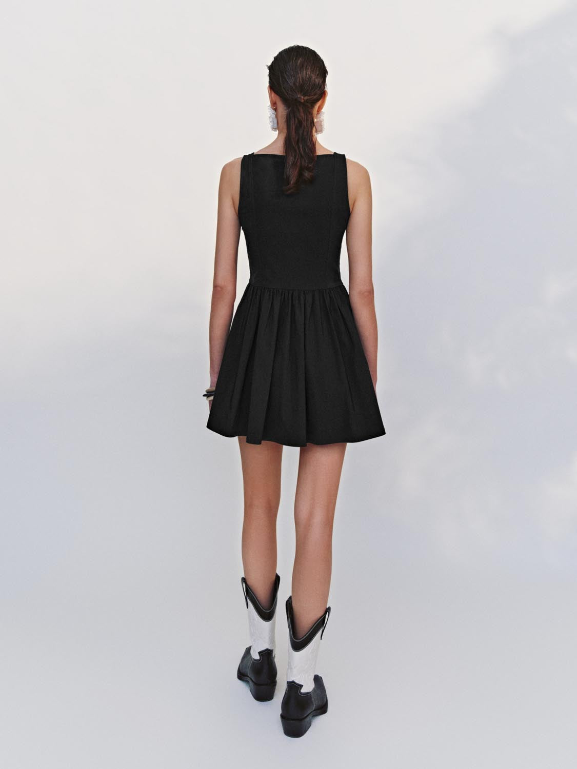 Sleeveless Mini Dresses