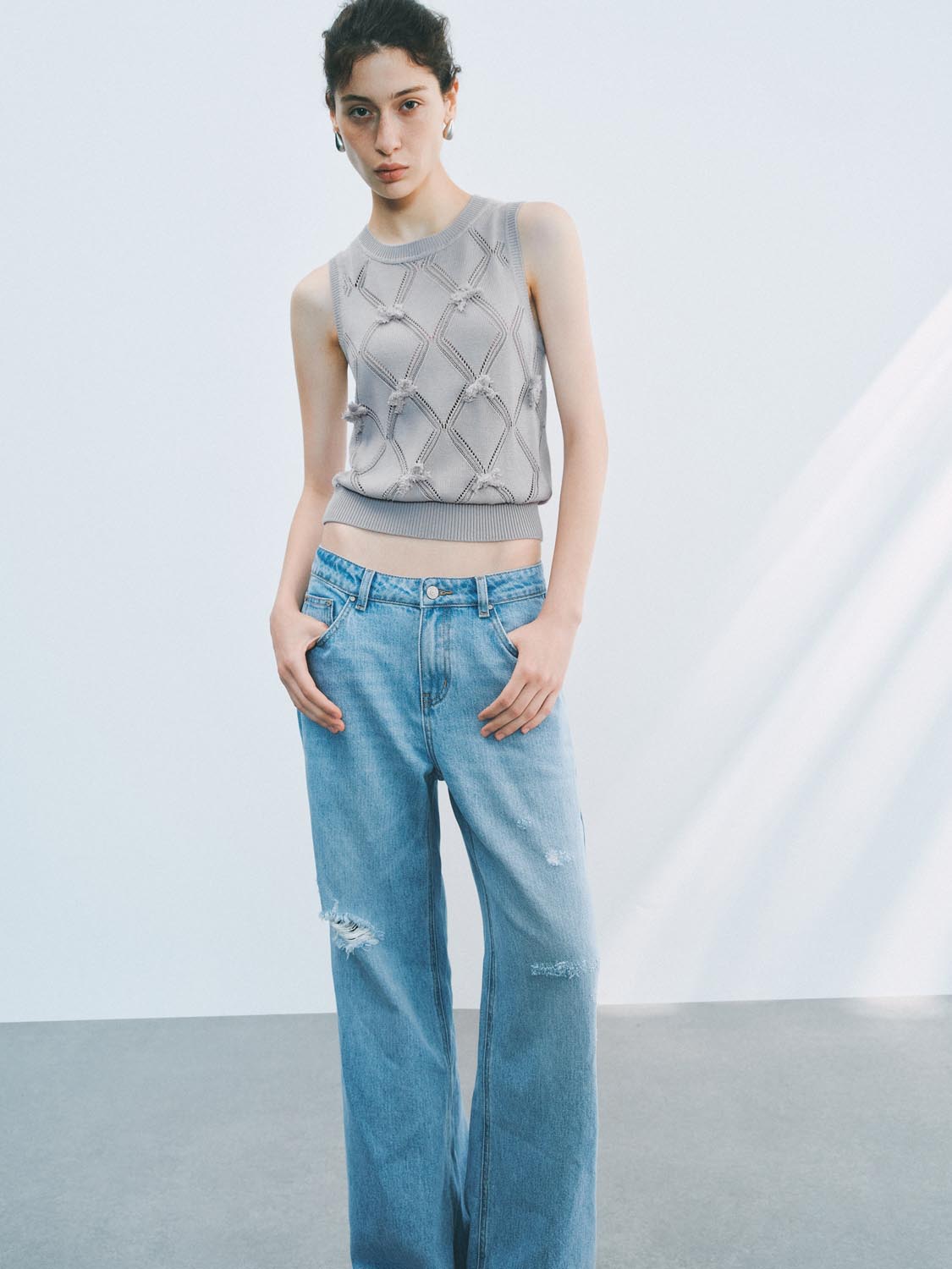 Knitted Sleeveless T-Shirts