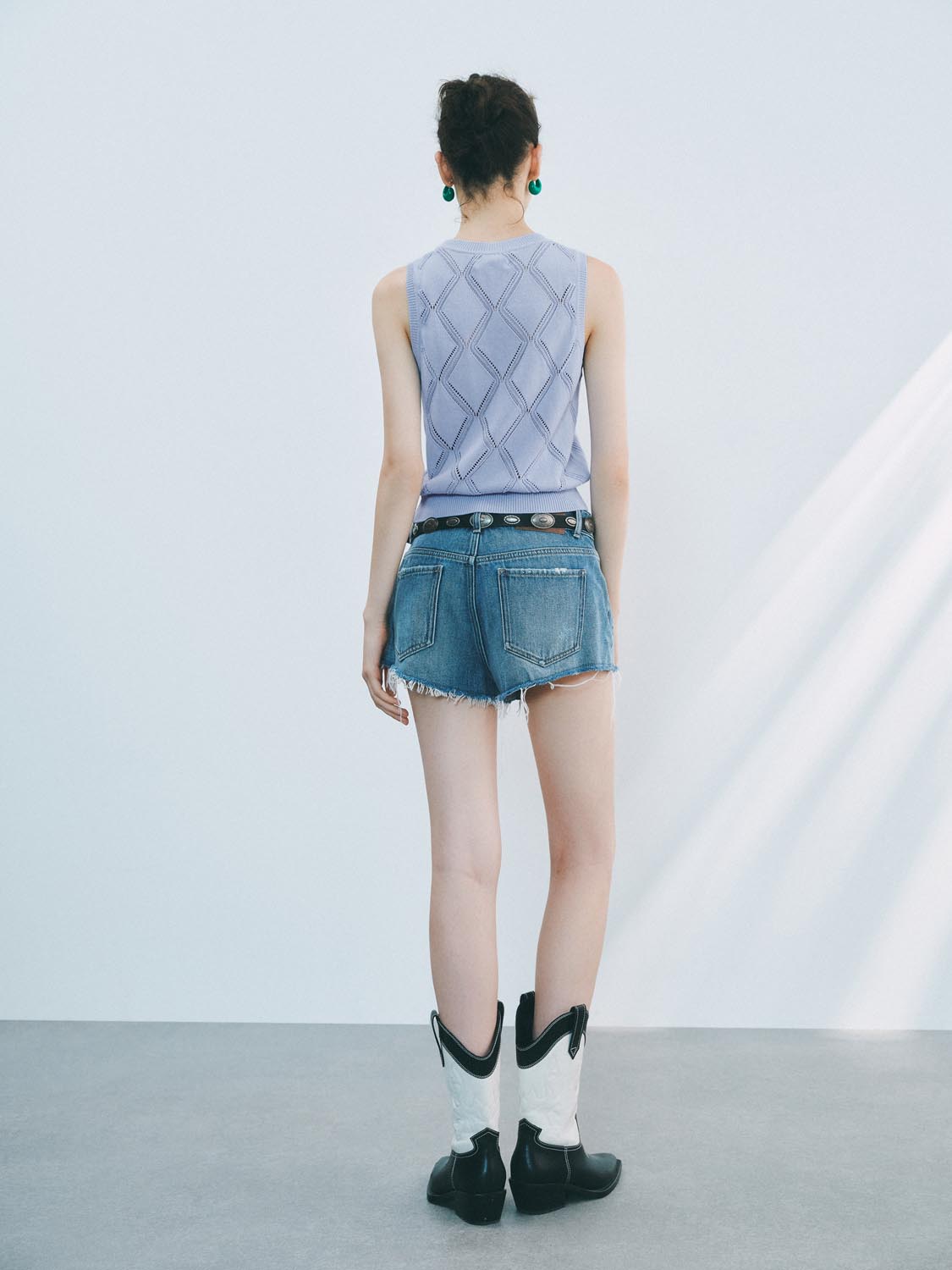 Knitted Sleeveless T-Shirts