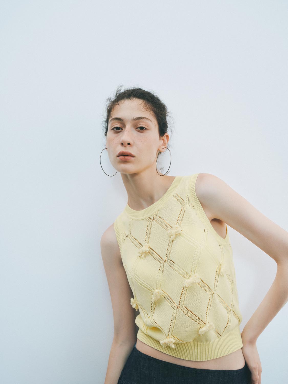 Knitted Sleeveless T-Shirts