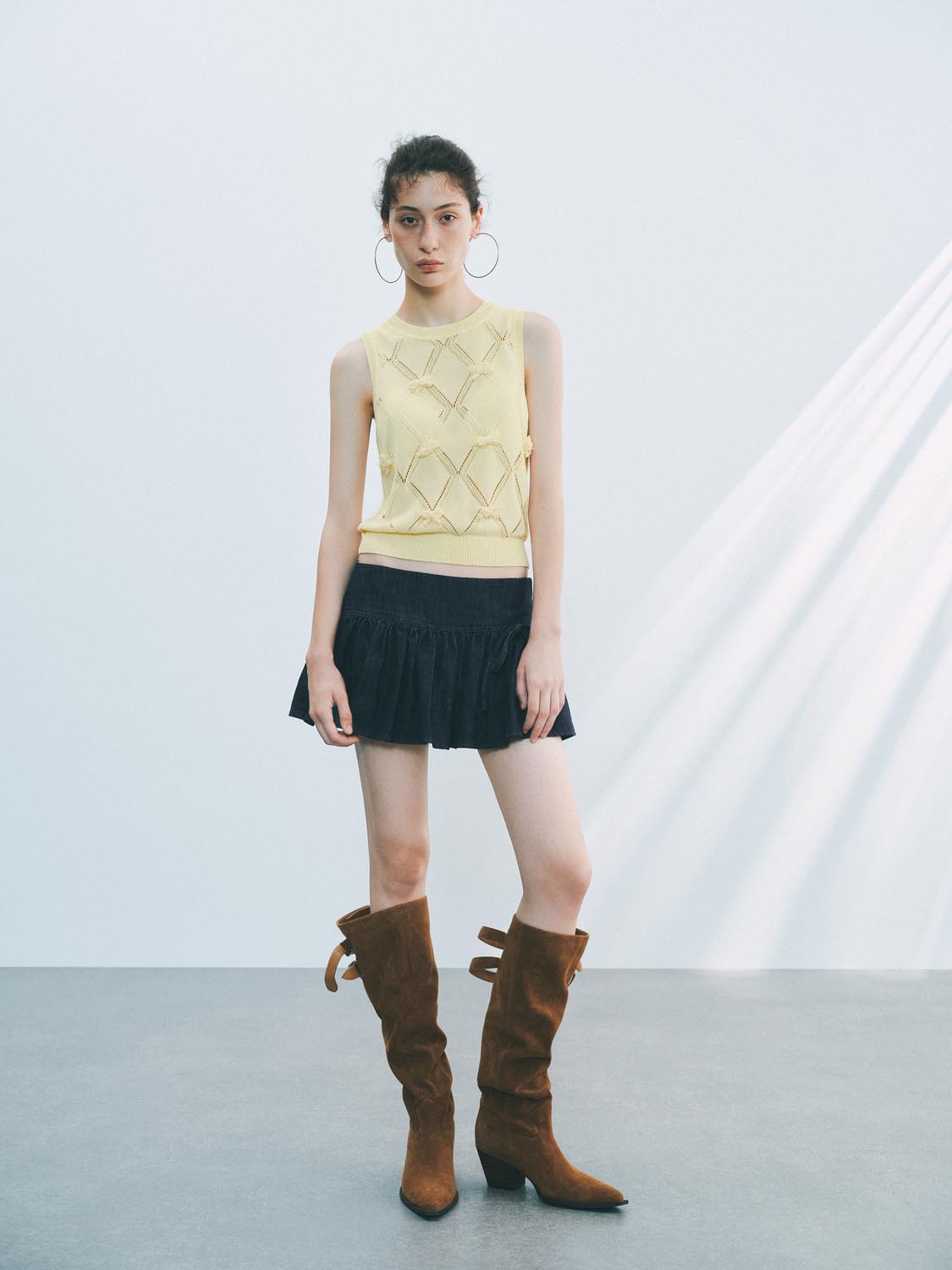 Knitted Sleeveless T-Shirts