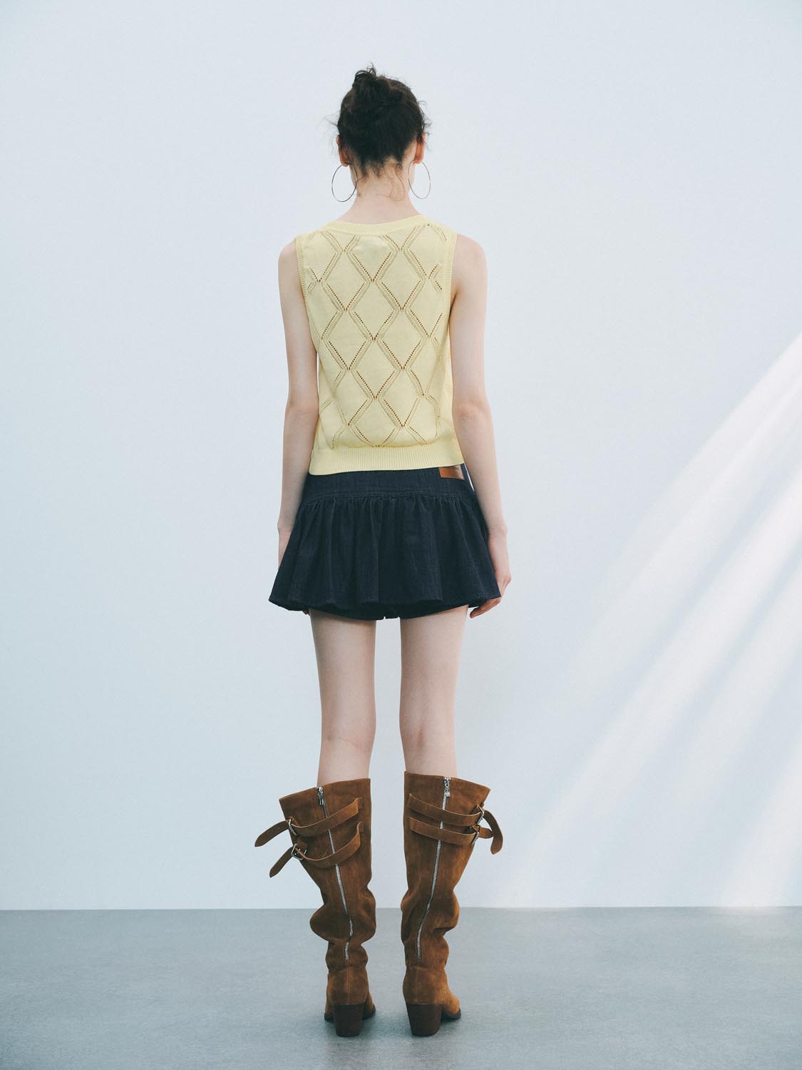 Knitted Sleeveless T-Shirts