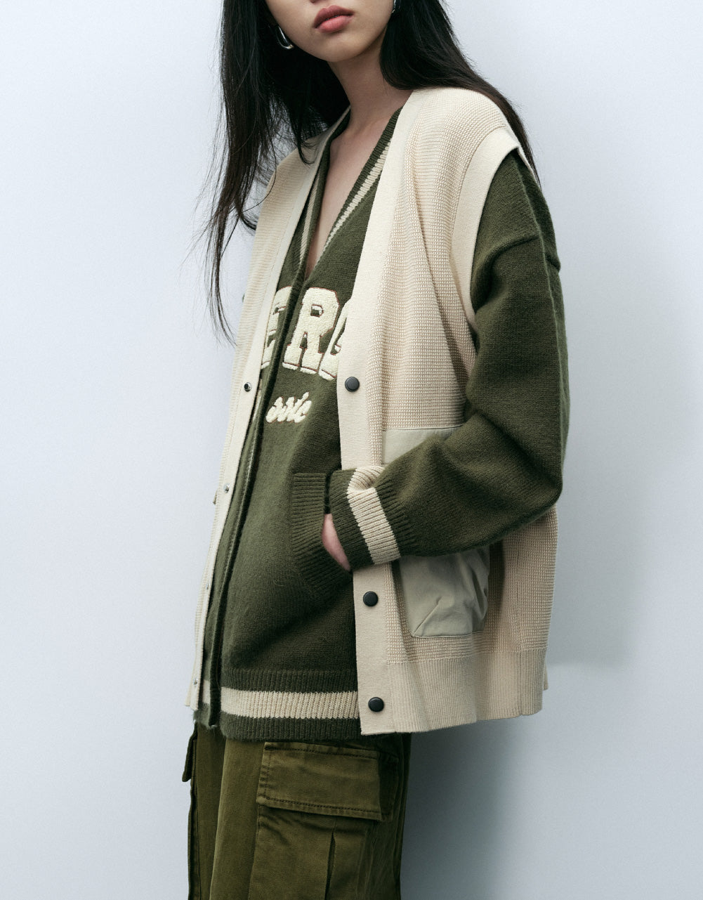 Knitted Vest With Pockets