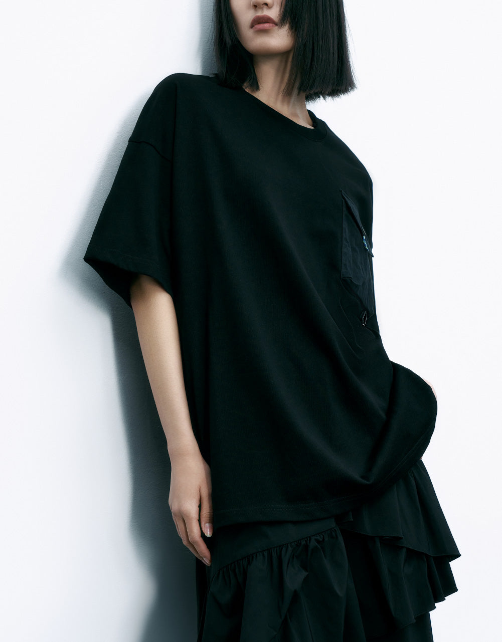 Pocket Detail Crew Neck T-Shirt