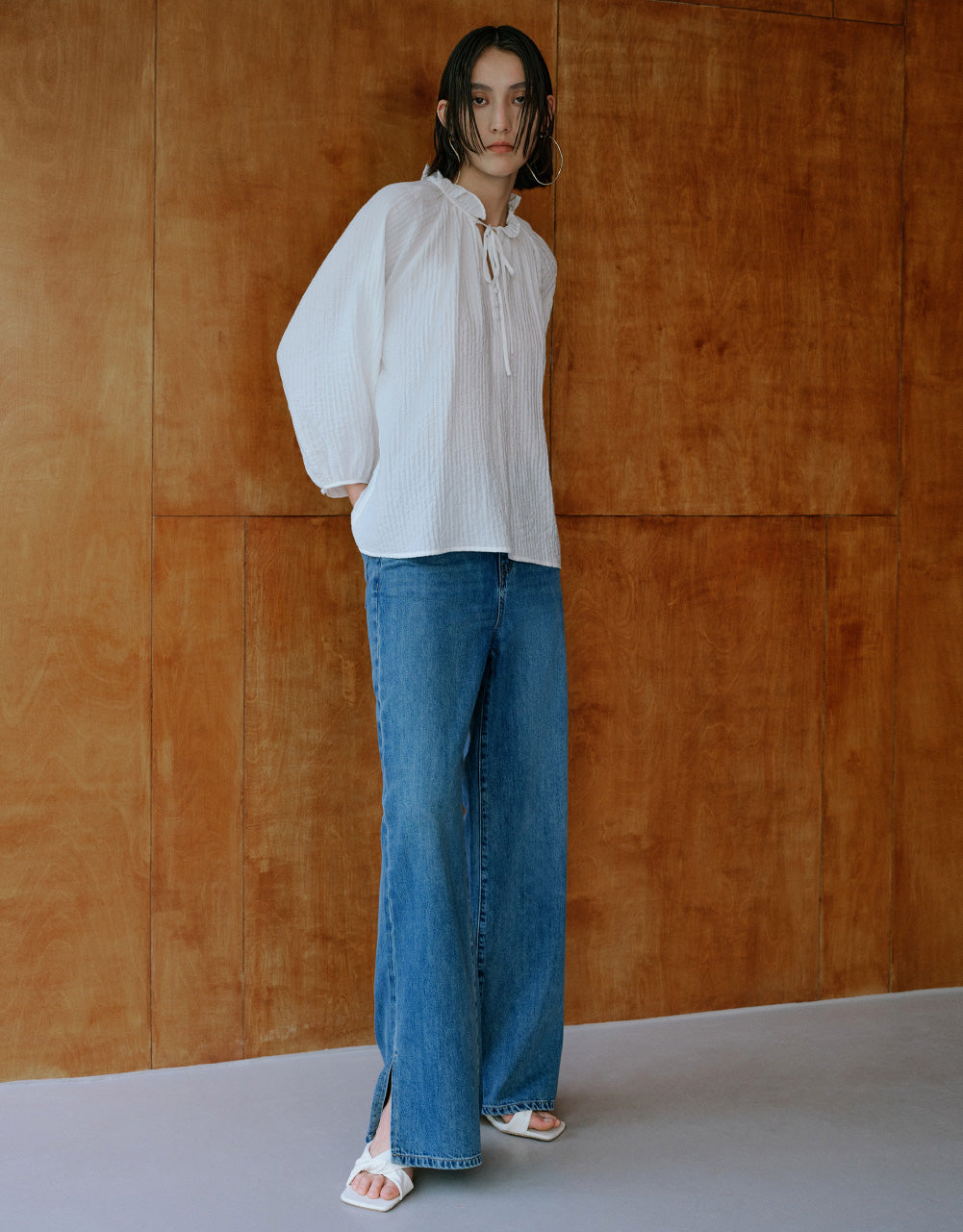 Raglan Sleeve V-Neck Overhead Shirt