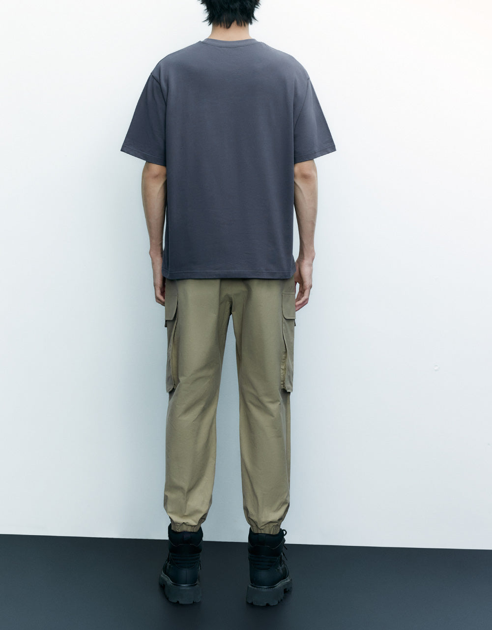 Multi-Pockets Drawstring Waist Jogger Pants