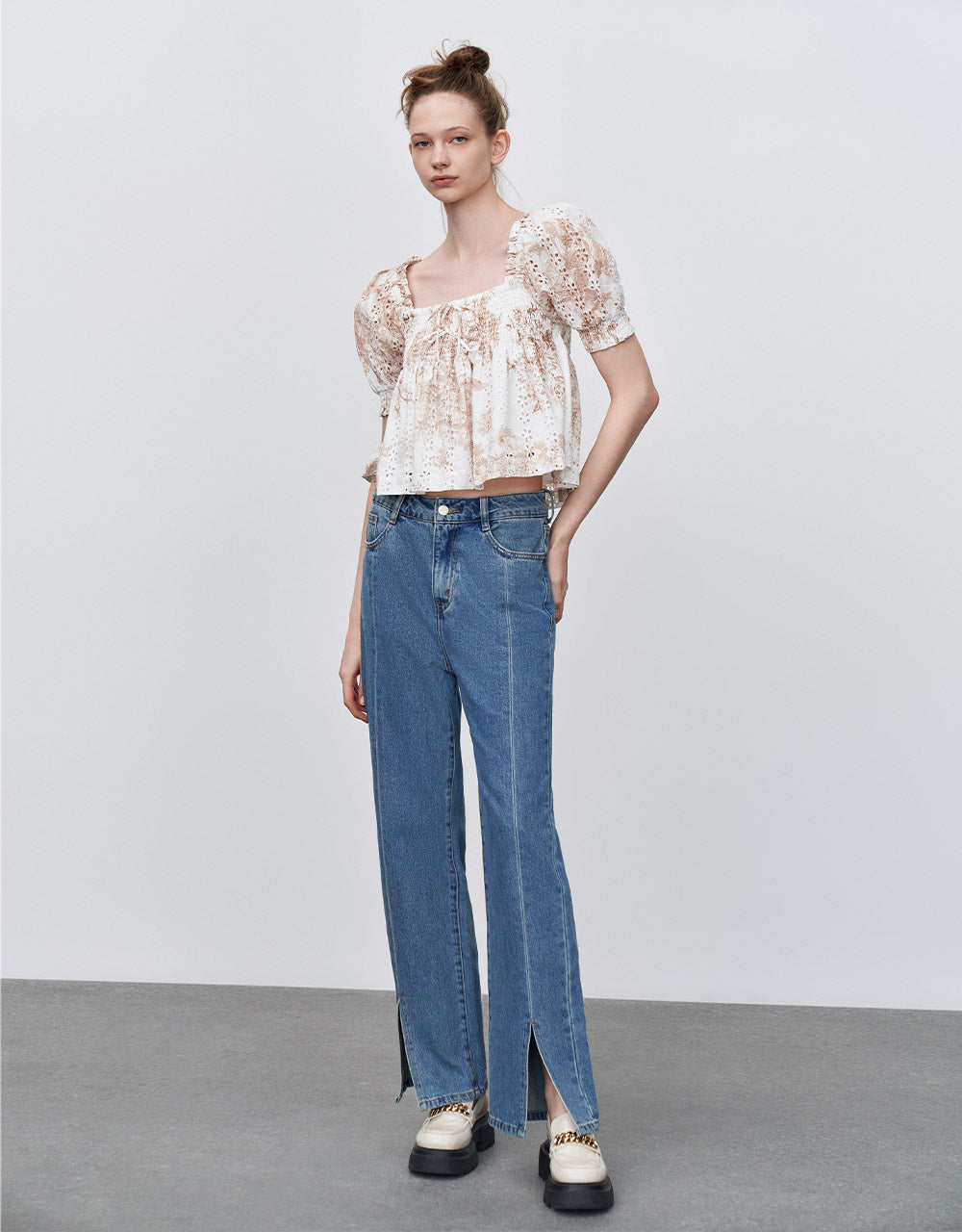 Slit Hem Straight Jeans