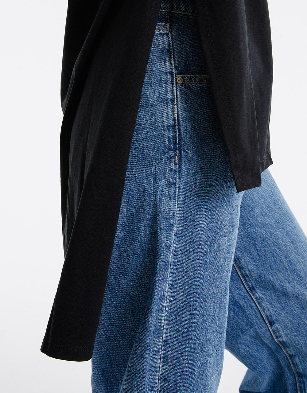 Asymmetrical Hem T-Shirt