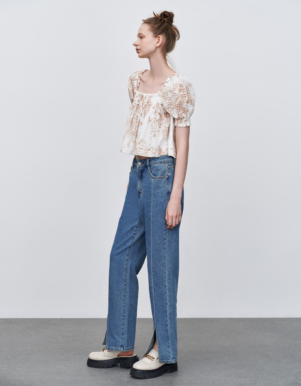 Slit Hem Straight Jeans