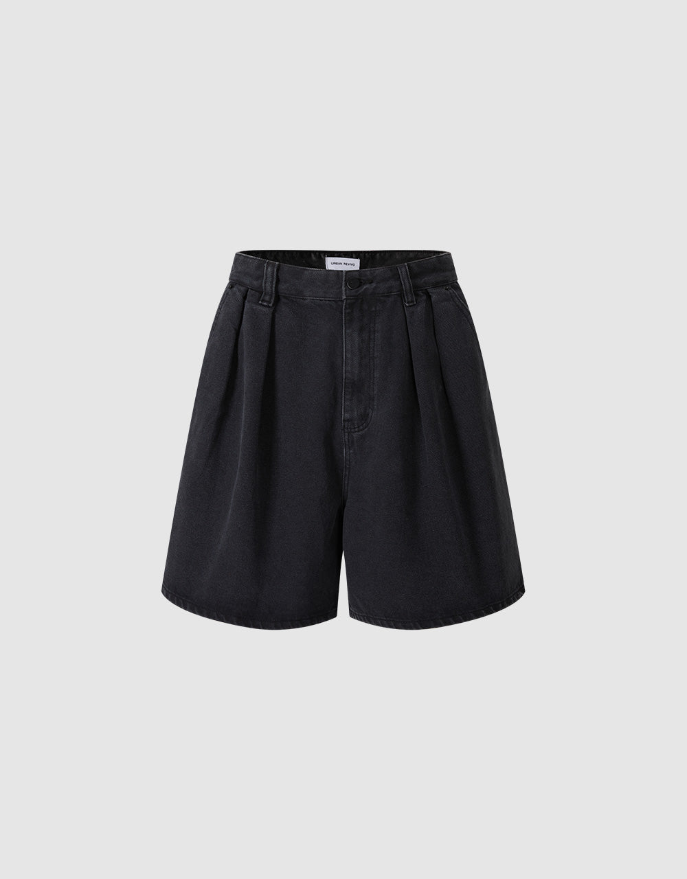 Oversized Pleated Shorts