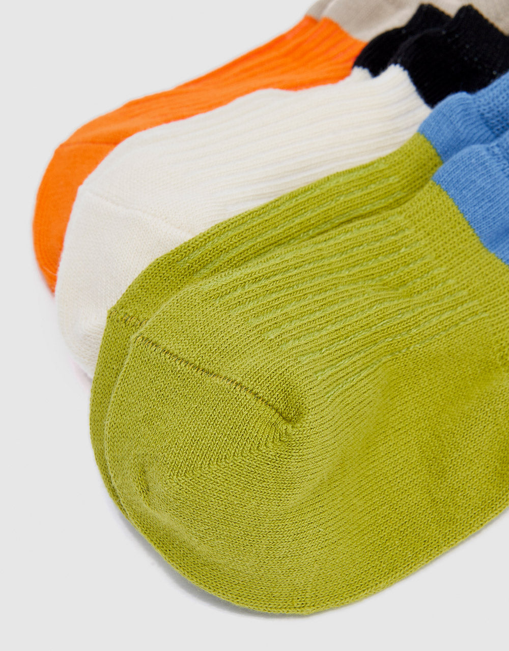 Contrast Color Socks (3-Pack)